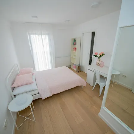 Penthouse 4 You Apartman *